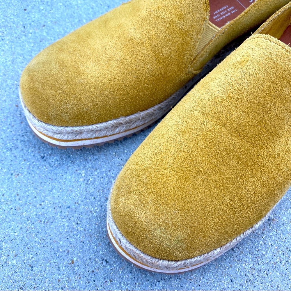 TOMS Women's Palma Platform espadrilles loafers slip on flats yellow suede 8.5 - Picture 6 of 12